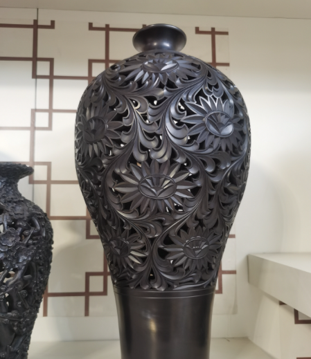 Chinese black pottery